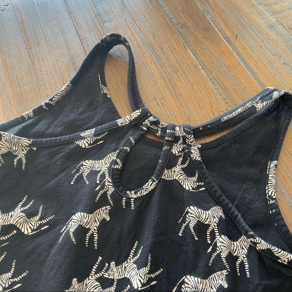 Old Navy size 10-12 shorts romper bundle- solid black & zebra print - Picture 15 of 15